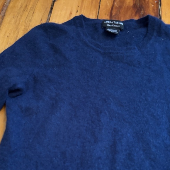 Women's Navy Crew Neck Kashmir Sweater - Picture 2 of 4